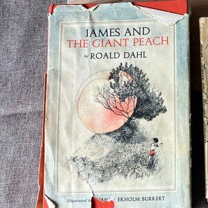 Roald Dahl's "James and the Giant Peach" 1961 Vtg First Edition Early Hardcover